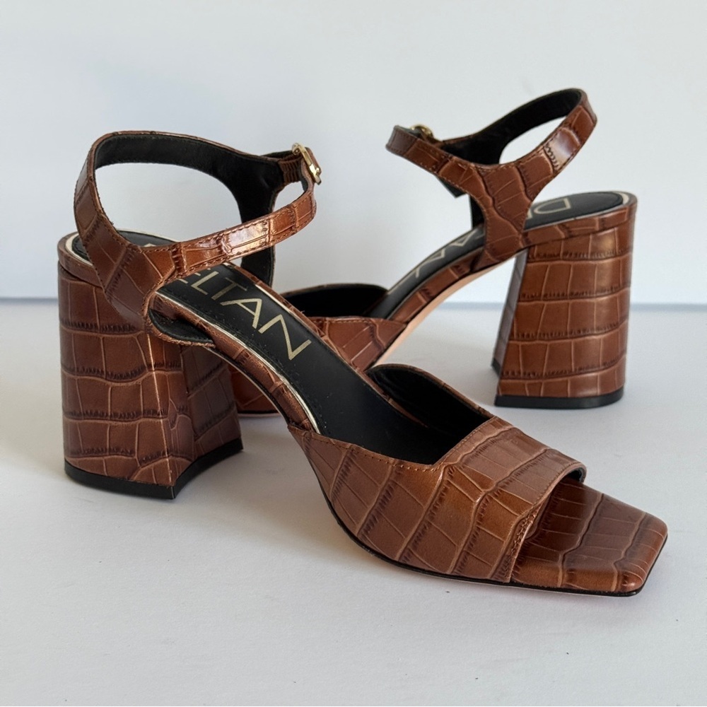 Deltan Crocodile Print Women's Block Heel Open Toe Sandals Size 6.5 - Picture 2 of 10